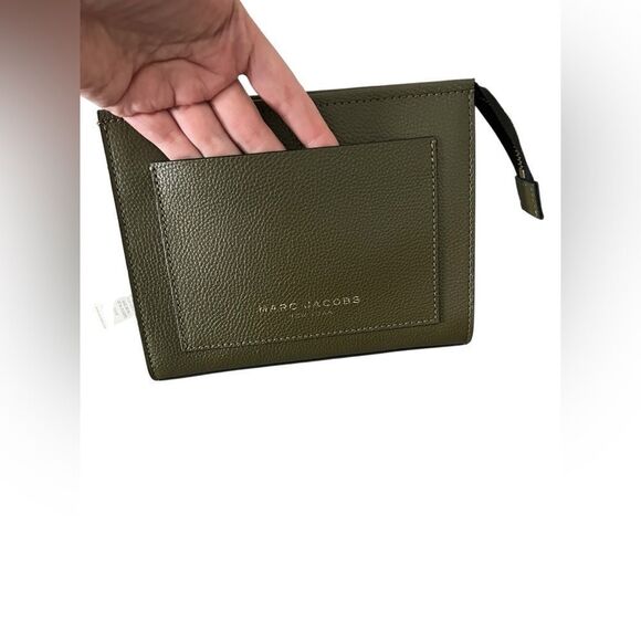MARC JACOBS Cosmetics Pouch - Picture 3 of 9